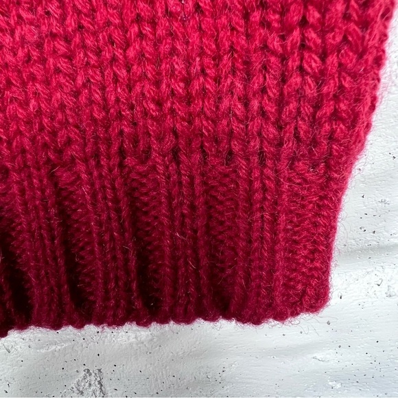 CAMBRIDGE DRY GOODS Heavy Knit Crewneck Sweater Vest | Deer - Picture 6 of 6